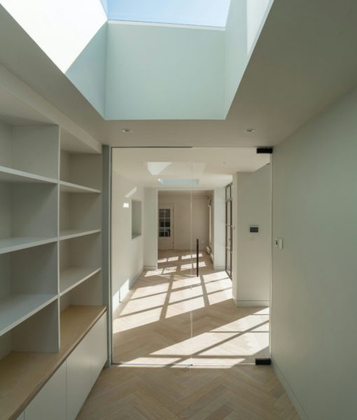 jean-luc-benazet-oOvzE2L-n1A-unsplash